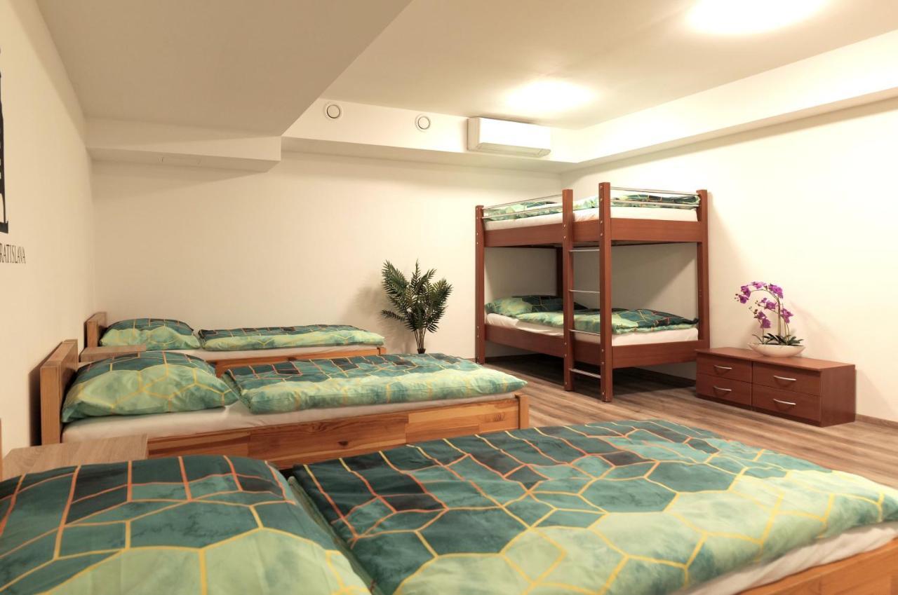 Hostel Old Town براتسيلافا المظهر الخارجي الصورة