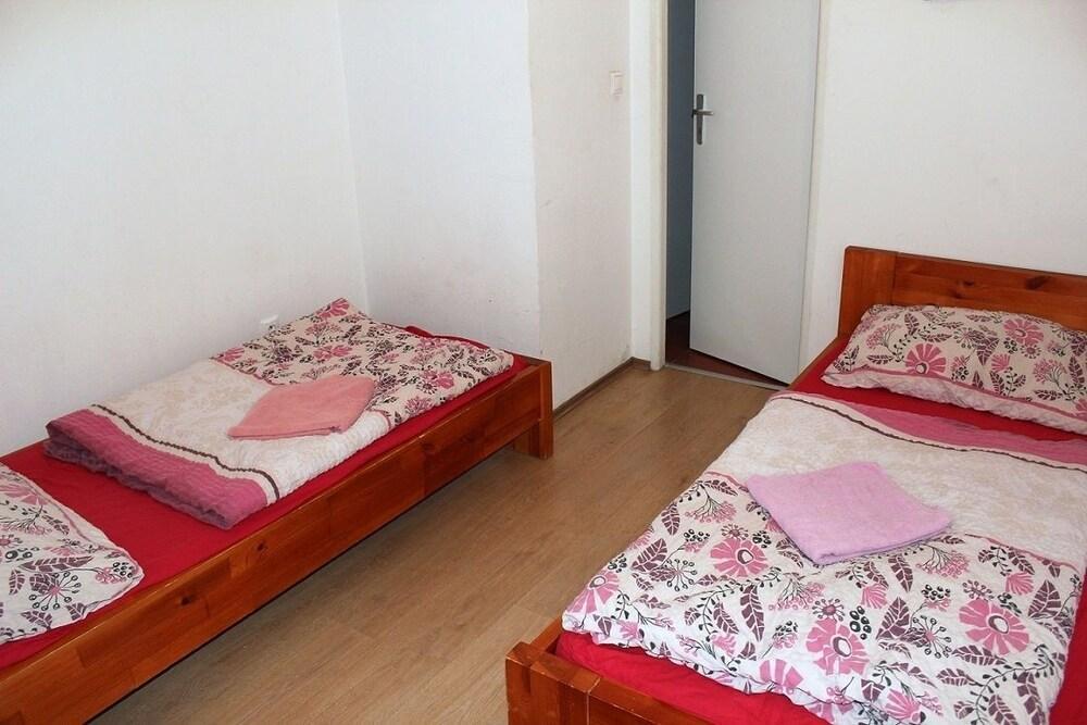 Hostel Old Town براتسيلافا المظهر الخارجي الصورة