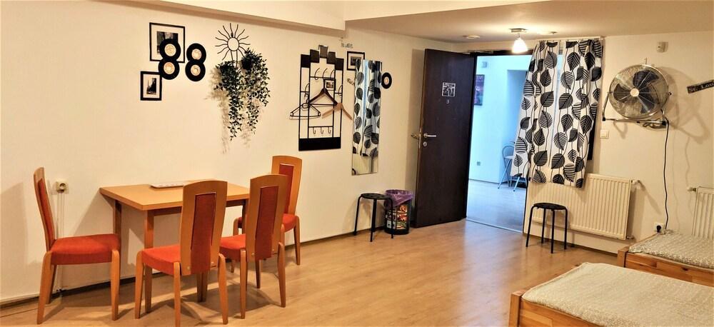 Hostel Old Town براتسيلافا المظهر الخارجي الصورة